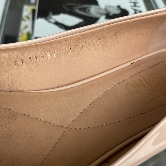 Salvatore Ferragamo woman’s flats - Picture 7 of 7